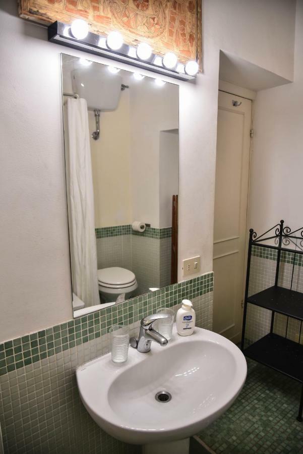 Stylish Apartment In Central Rome "Centro Storico" Екстериор снимка