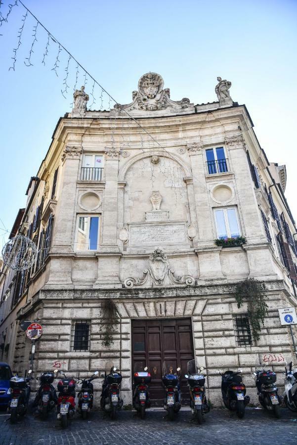 Stylish Apartment In Central Rome "Centro Storico" Екстериор снимка